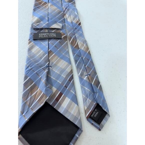 "Kenneth Cole" Reaction, 60" Men's Tie, RN#121148, Made In China, 100% Silk - Picture 5 of 9